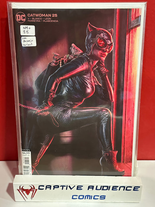 Catwoman, Vol. 5 #25 - Lee Bermejo Variant - NM+