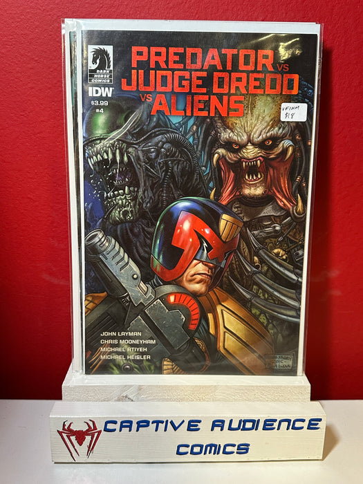 Predator vs. Judge Dredd vs. Aliens #4 - VF/NM