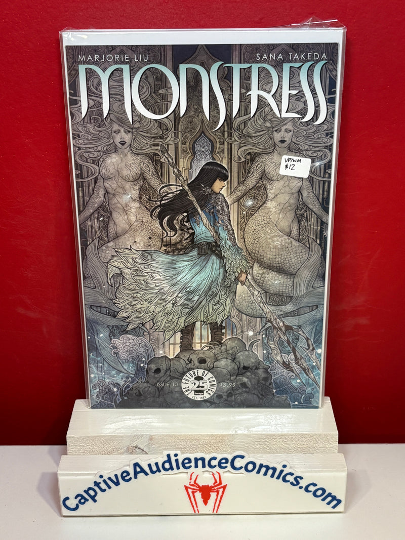 Monstress #10 - VF/NM