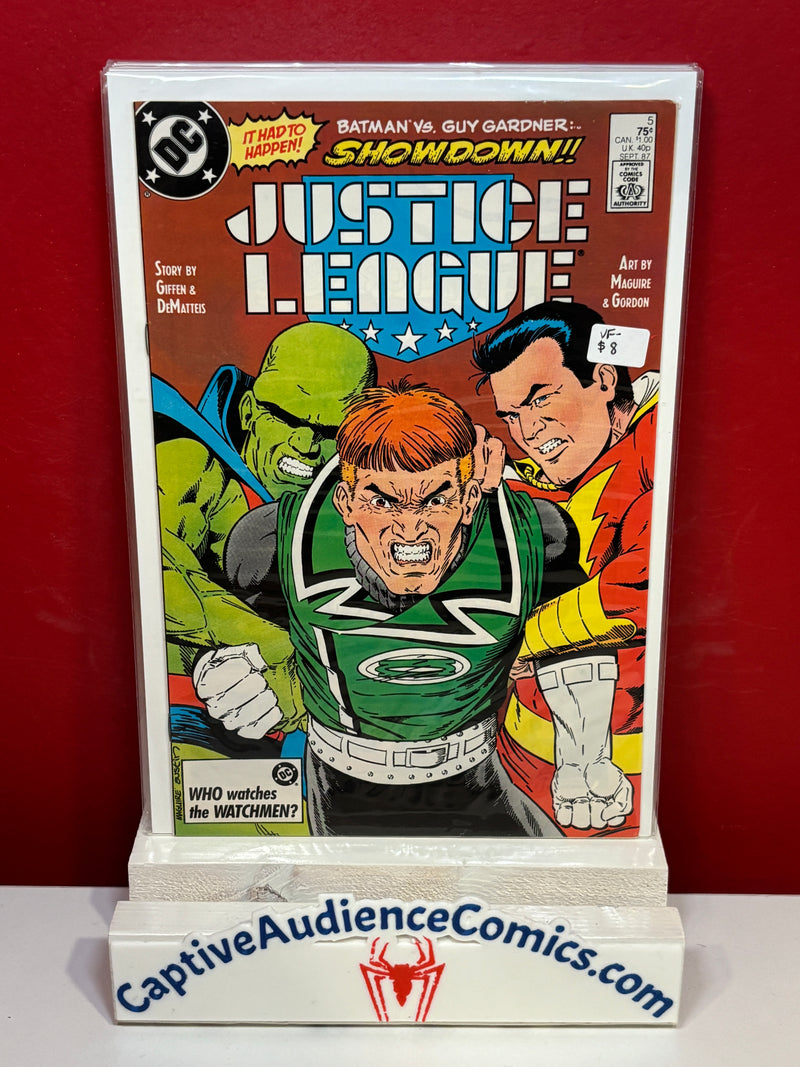 Justice League / International / America #5 - VF-