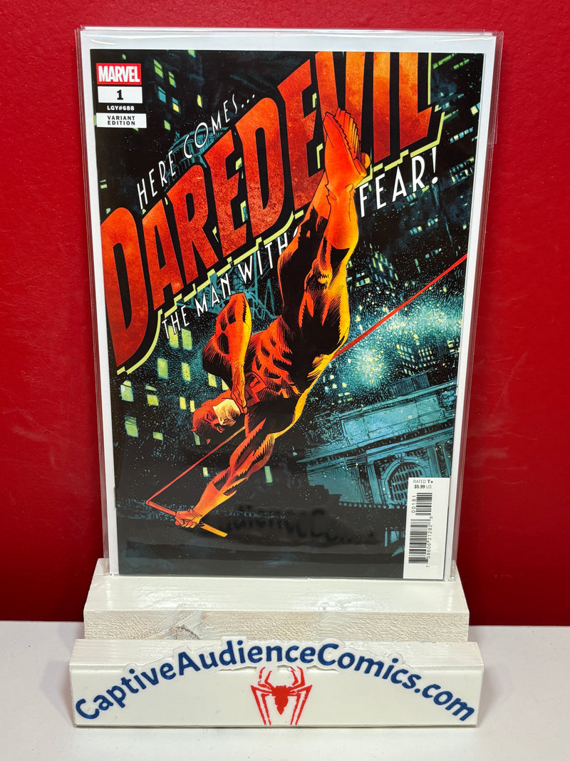 Daredevil, Vol. 9 #1 - 1st Omen Dan Panosian Variant - NM