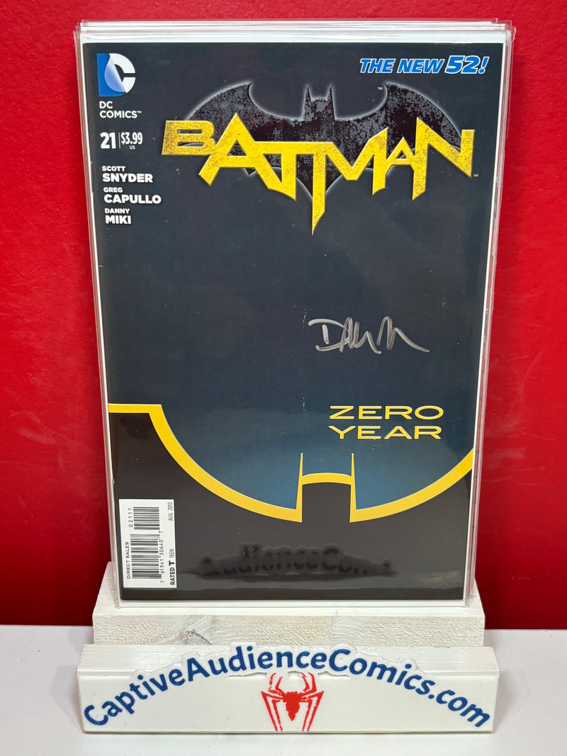 Batman, Vol. 2 #21 - 1st Duke Thomas Signed Dave McCaig - NM-