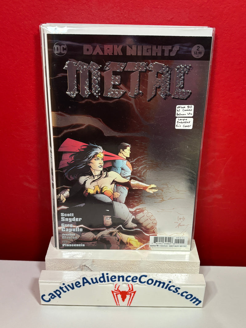 Dark Nights: Metal #2 - 1st Cameo Batman Who Laughs - Embossed Foil Cover - VF/NM