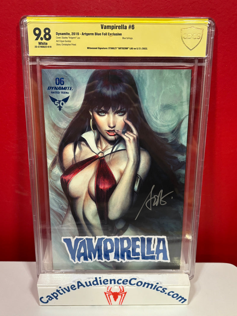 Vampirella. Vol. 6 #6 - Artgerm Blue Foil Variant Signed Stanley Artgerm - CBCS (Not CGC) 9.8