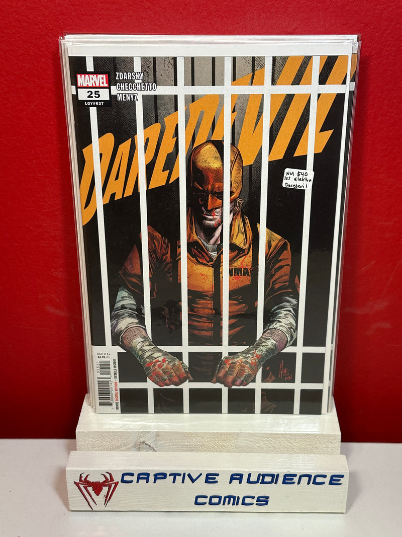 Daredevil, Vol. 6 #25 - 1st Elekta as Daredevil - NM