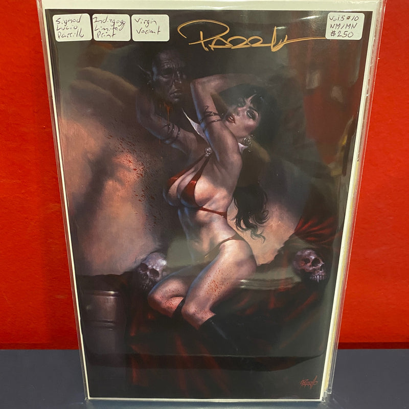 Vampirella, Vol. 7 #10 - Indiegogo Virgin Variant Signed by Lucio Parrillo - NM/MN