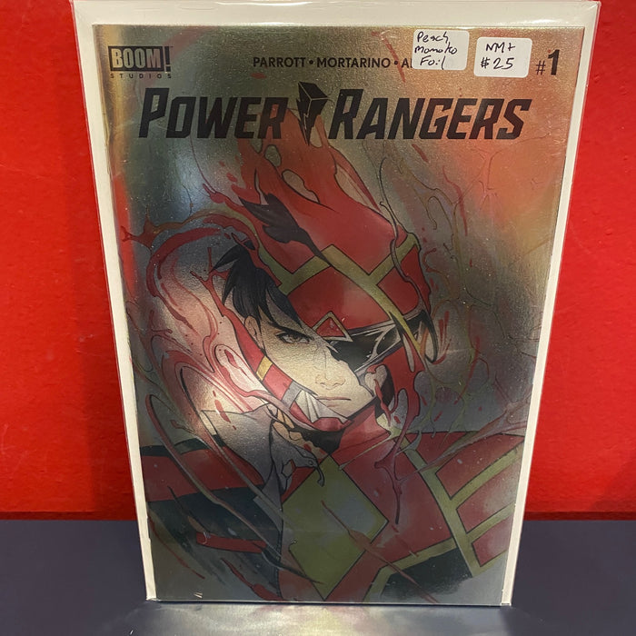 Power Rangers #1 - Peach Momoko Foil Variant - NM+