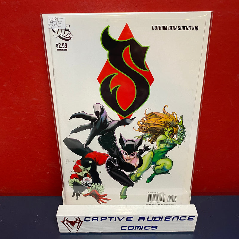 Gotham City Sirens #19 - NM-